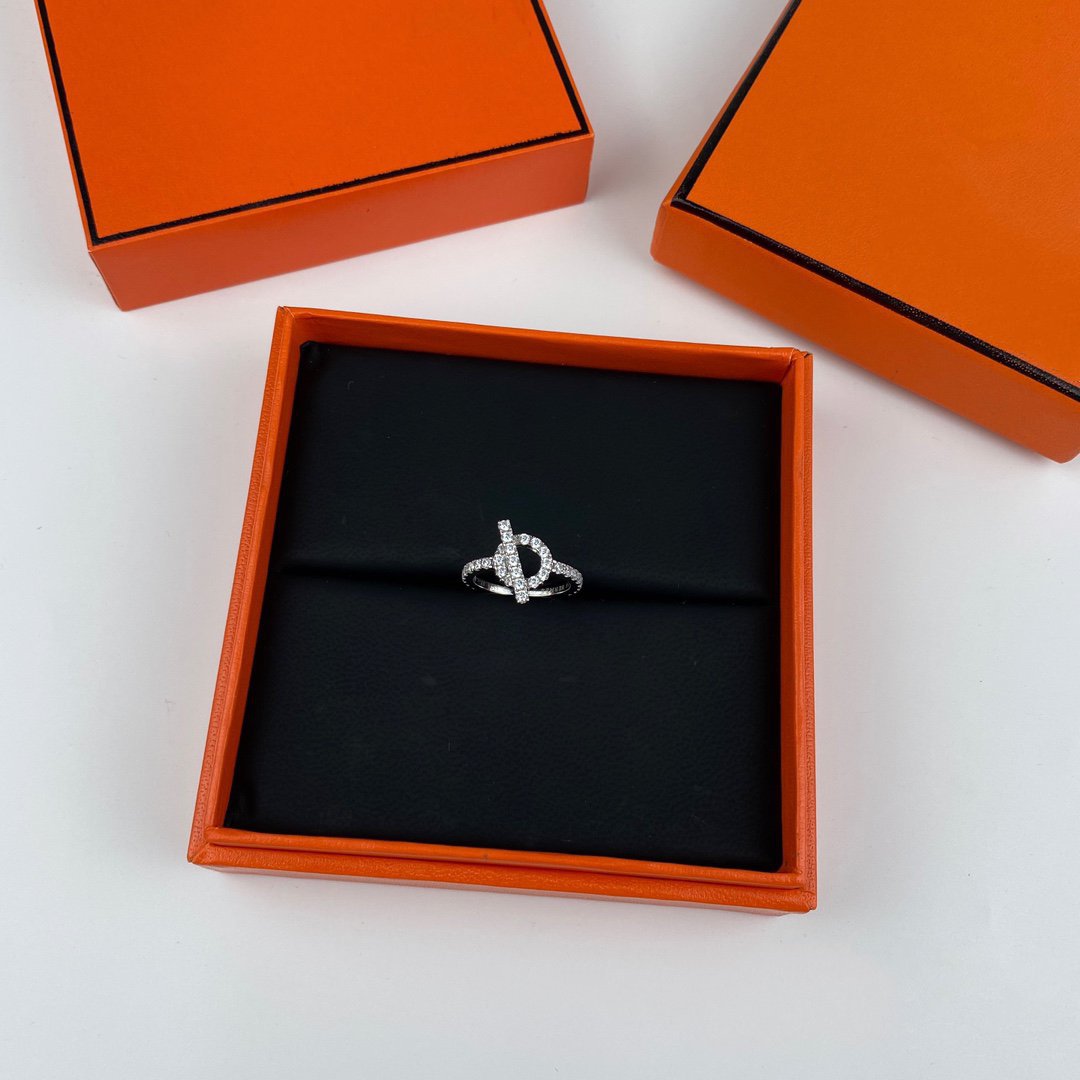[Max Jewelry ]ECHAPPEE RING SILVER DIAMOND