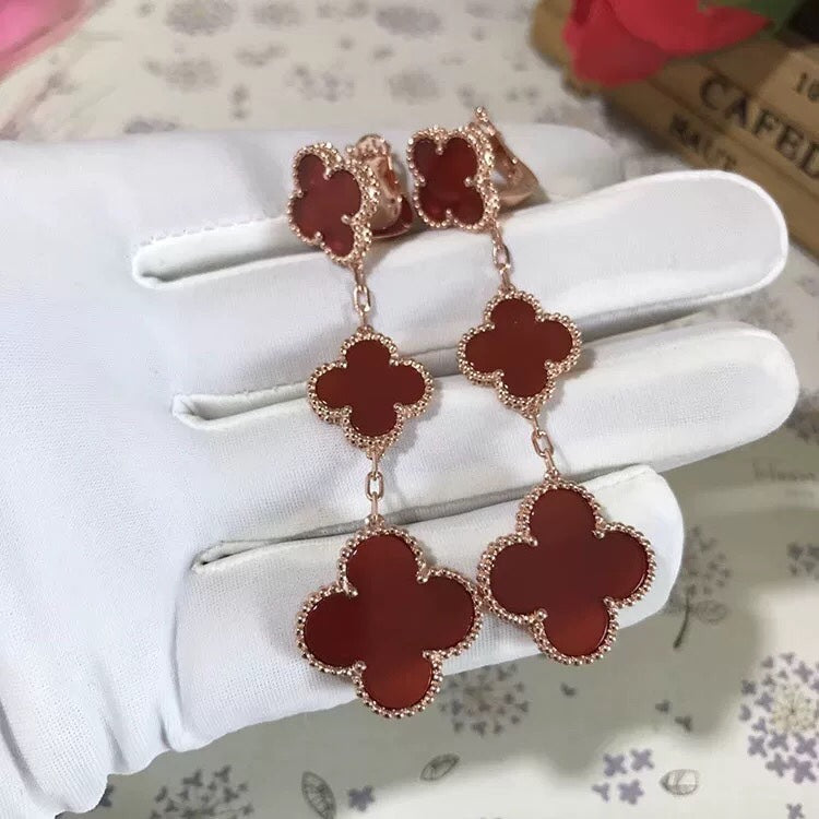 [Max Jewelry ]CLOVER 3 MOTIF CARNELIAN DROP EARRINGS
