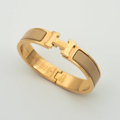 [Max Jewelry ]H GREY BRACELET