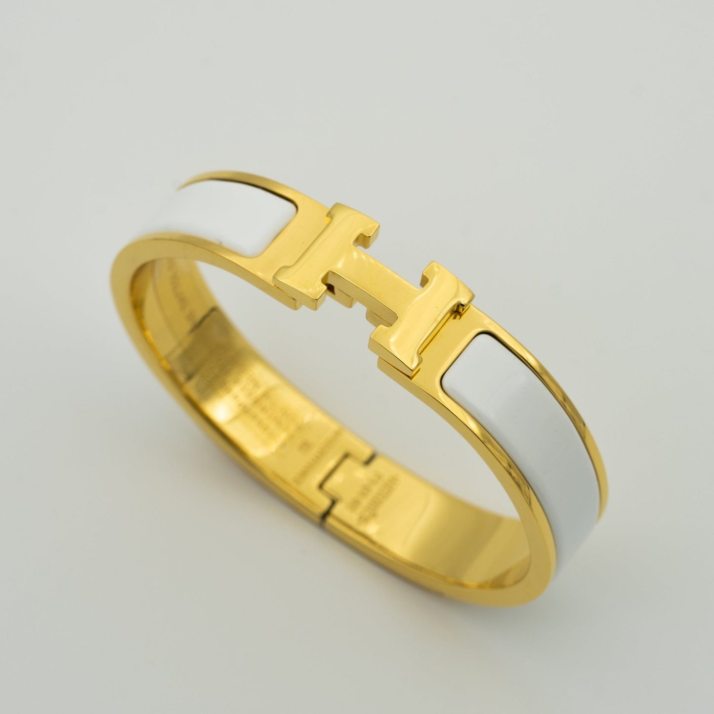 [Max Jewelry ]H WHITE BRACELET