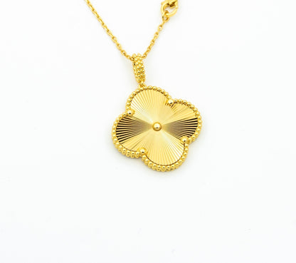 [Max Jewelry ]CLOVER 25MM PEDANT NECKLACE GOLD