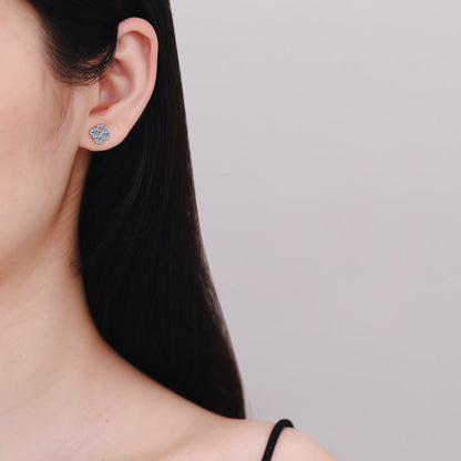 [Plus&Max]ELEGANT FOUR-LEAF CLOVER MOISSANITE STUD EARRINGS