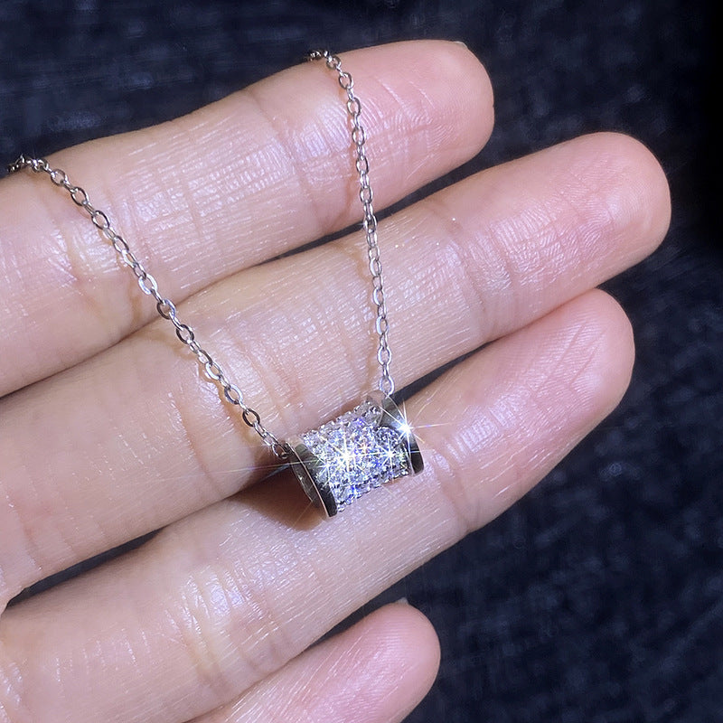 [Plus&Max]FULL-PAVE "HOURGLASS" MOISSANITE NECKLACE