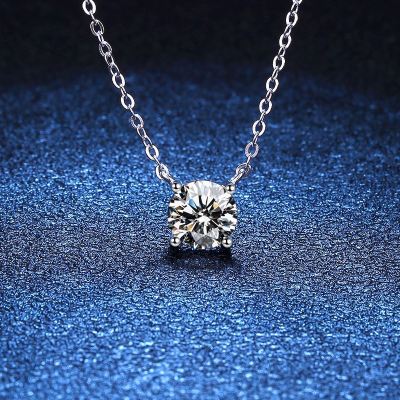 [Plus&Max]CLASSIC FOUR-PRONG SOLITAIRE MOISSANITE NECKLACE