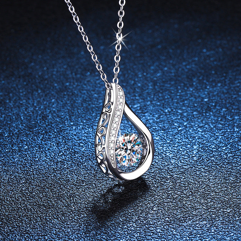 [Plus&Max]DANCING WATER DROP MOISSANITE NECKLACE