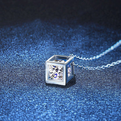 [Plus&Max]GEOMETRIC SUGAR-CUBE MOISSANITE NECKLACE