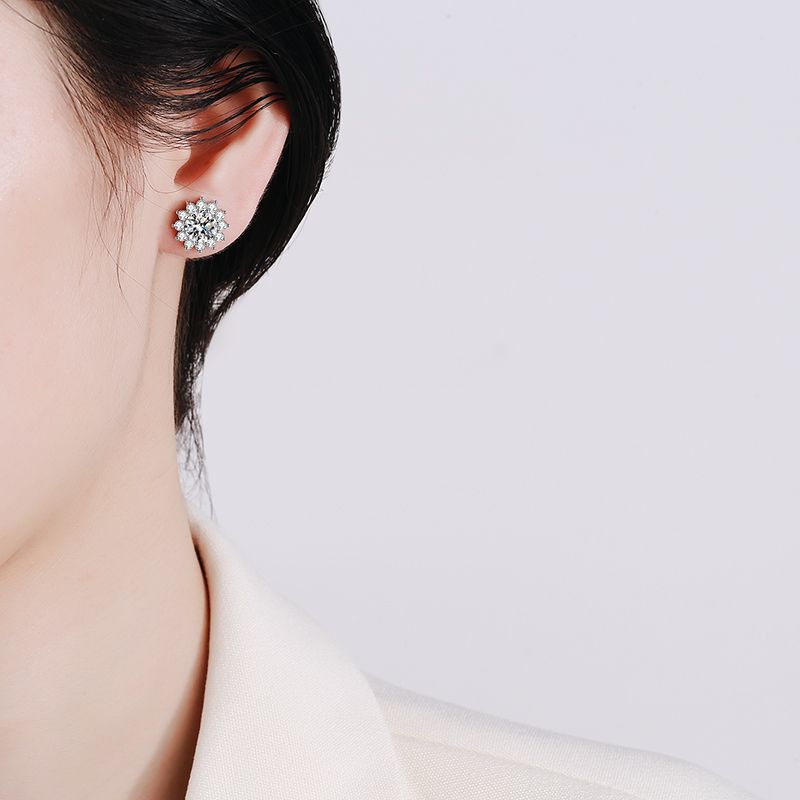 [Plus&Max]BLOOMING SUNFLOWER MOISSANITE STUD EARRINGS