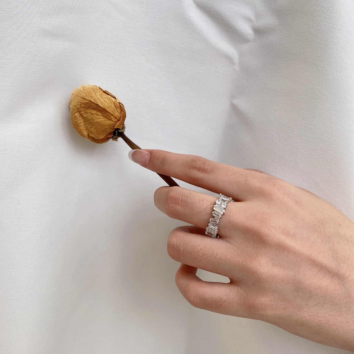 [Max Jewelry ]Delicate Multi Shape Tennis Ring