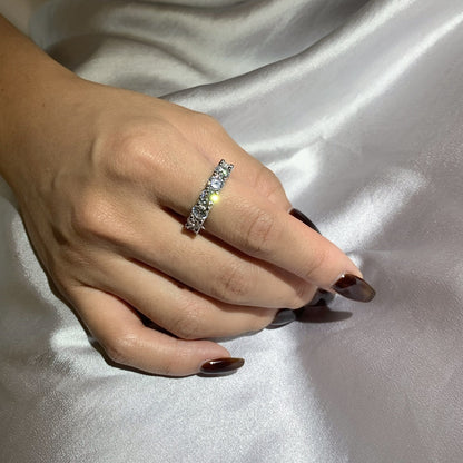 [Max Jewelry ]Gorgeous Round Cut Tennis Ring