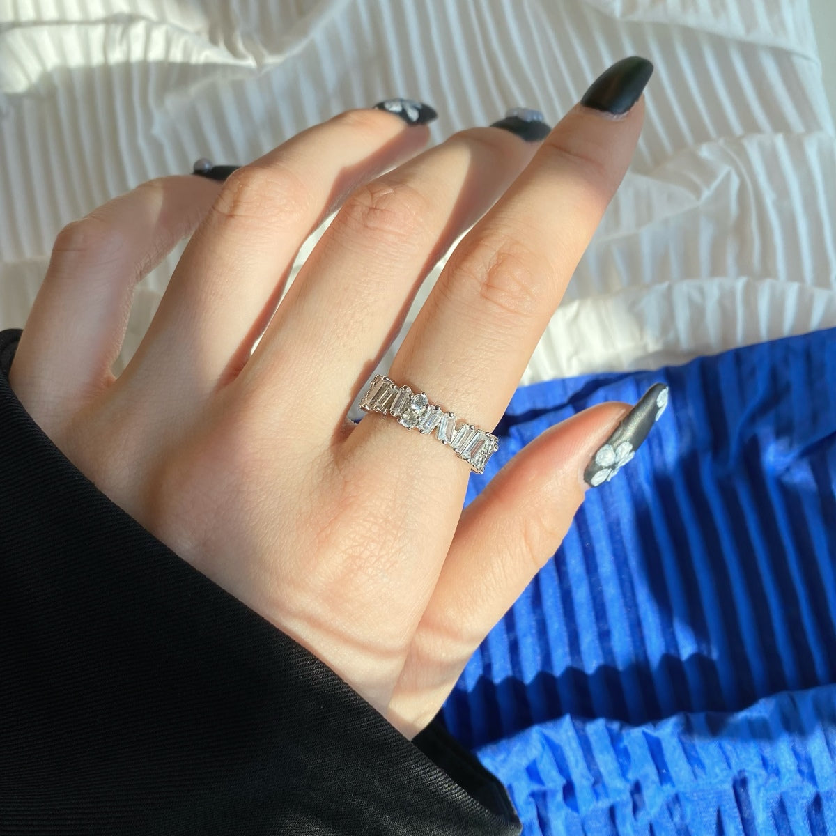 [Max Jewelry ]Delicate Multi Shape Tennis Ring