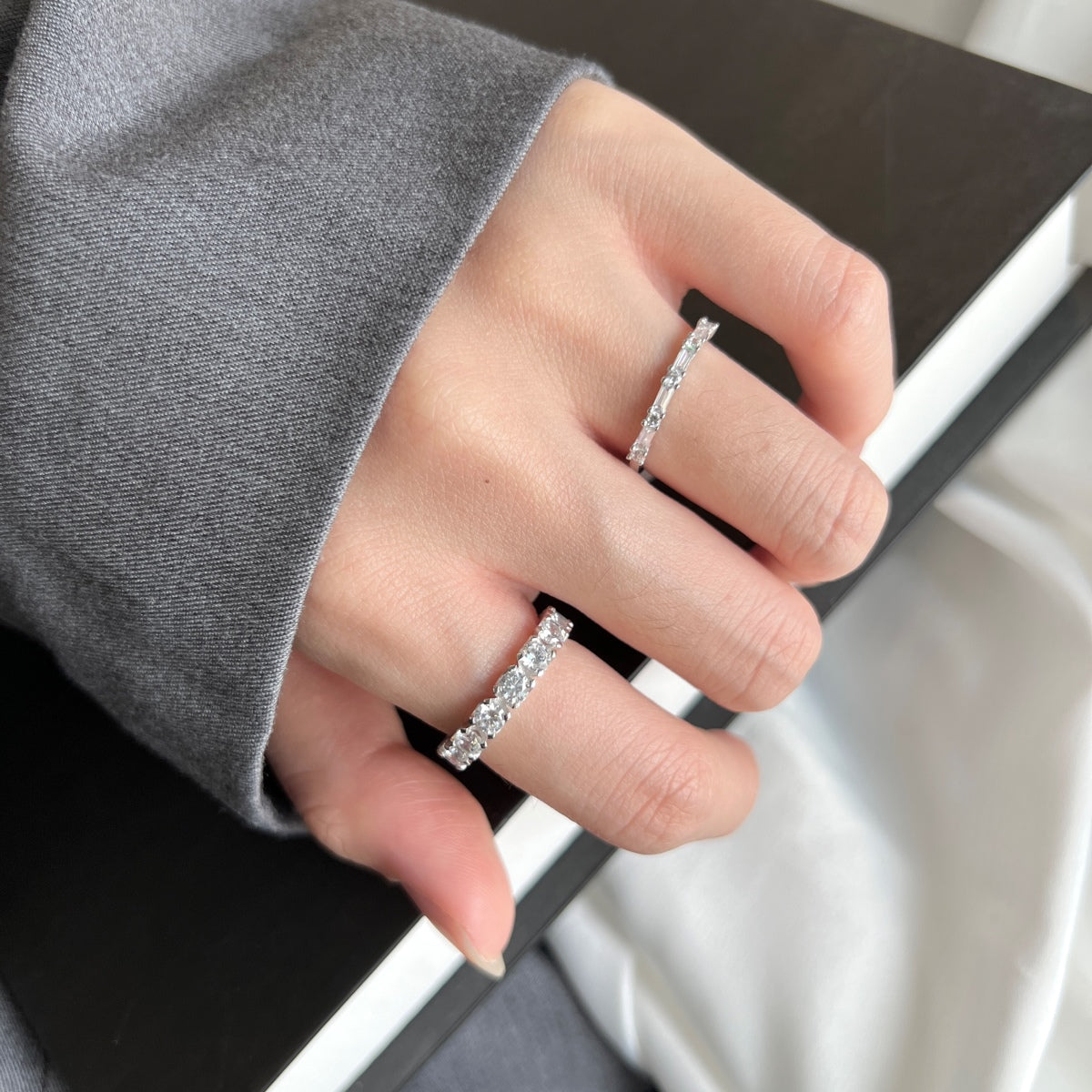 [Max Jewelry ]Eternity Round Cut Tennis Ring