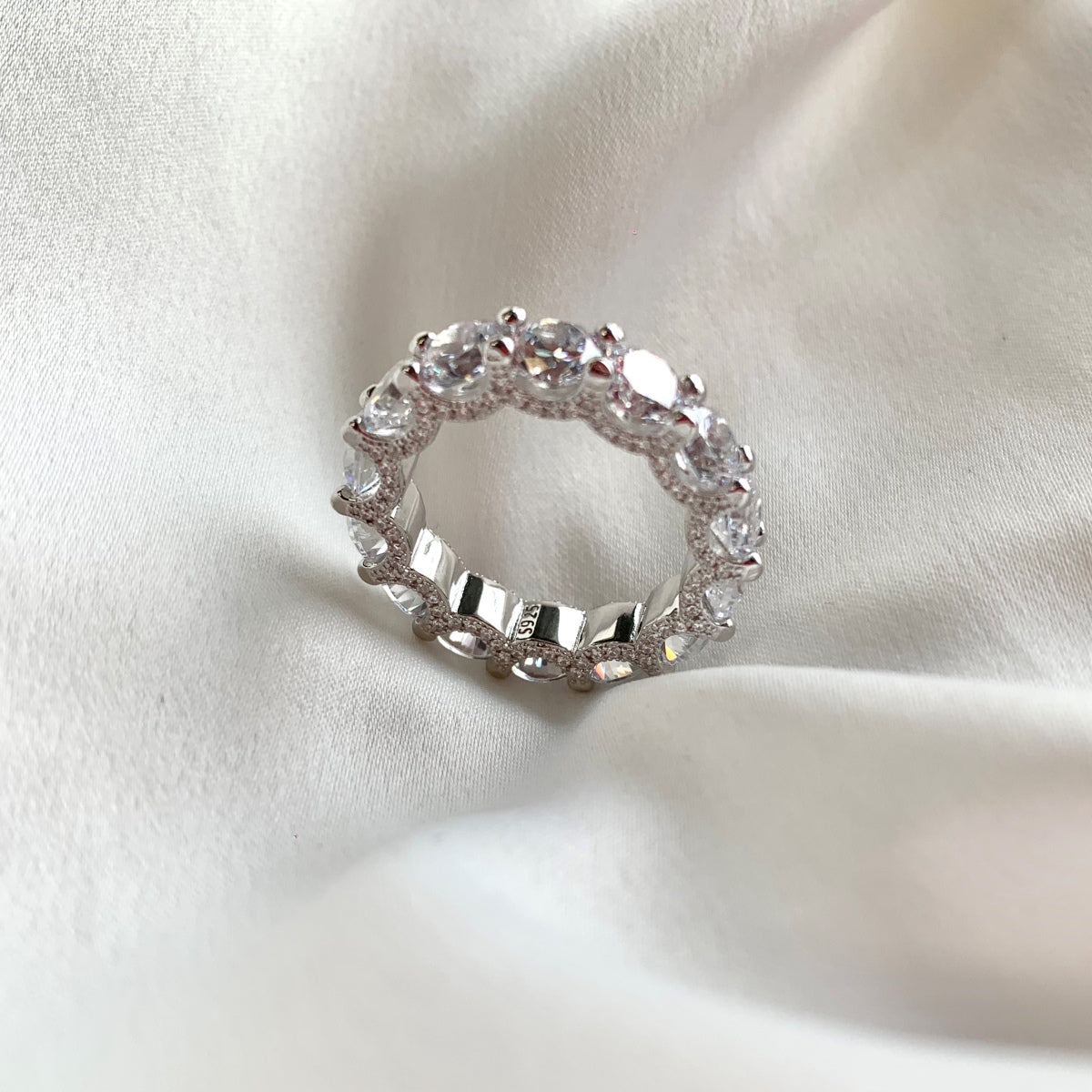 [Max Jewelry ]Gorgeous Round Cut Tennis Ring