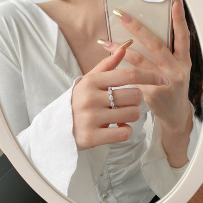 [Max Jewelry ]Exquisite Pear Cut Tennis Ring