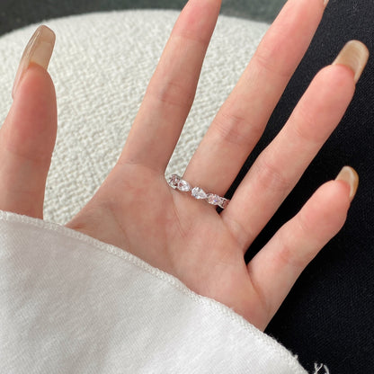 [Max Jewelry ]Exquisite Pear Cut Tennis Ring