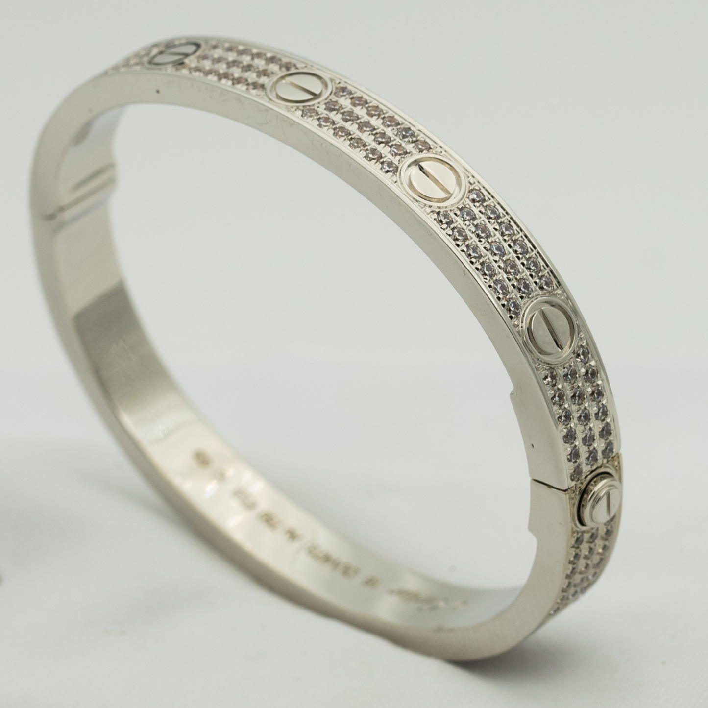 [Max Jewelry ]LOVE BRACELET 6.1MM DIAMOND-PAVED