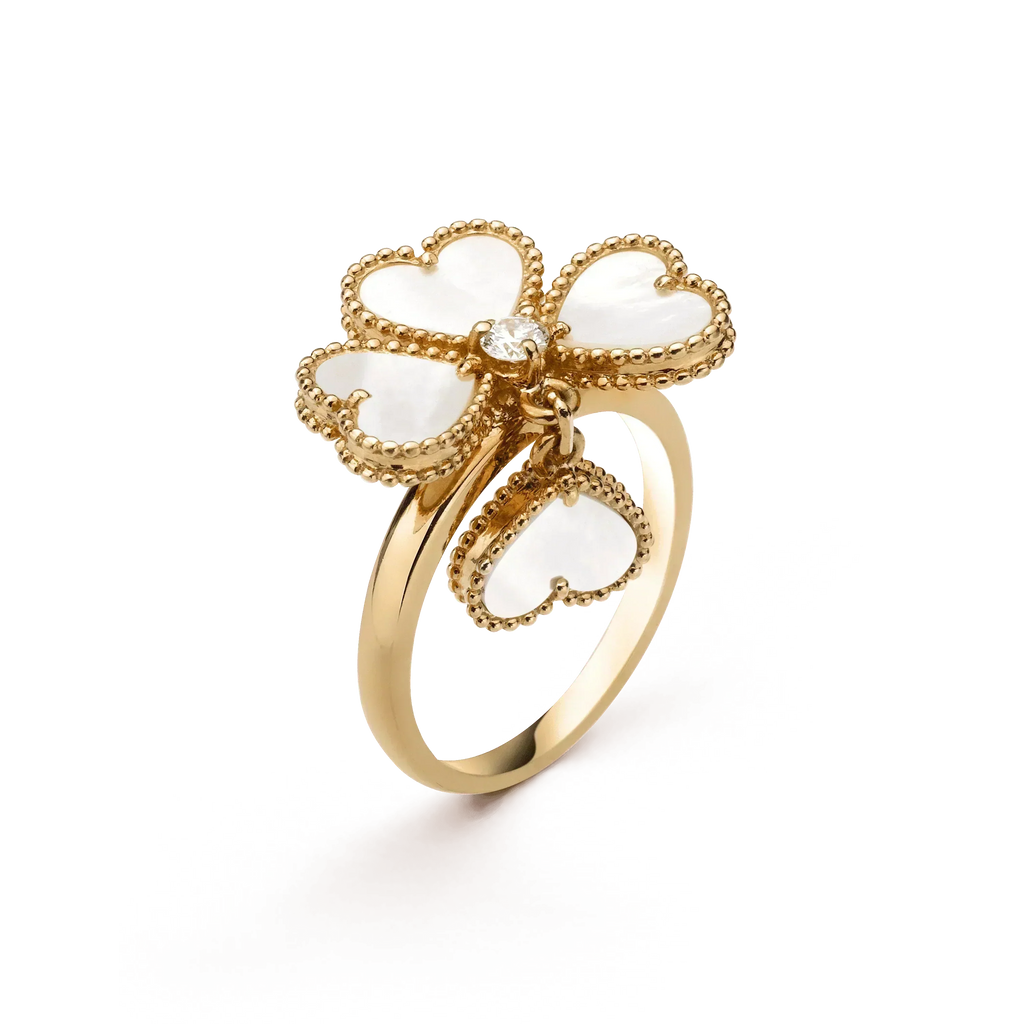 [Plus&Max]SWEET CLOVER WHITE MOP RING
