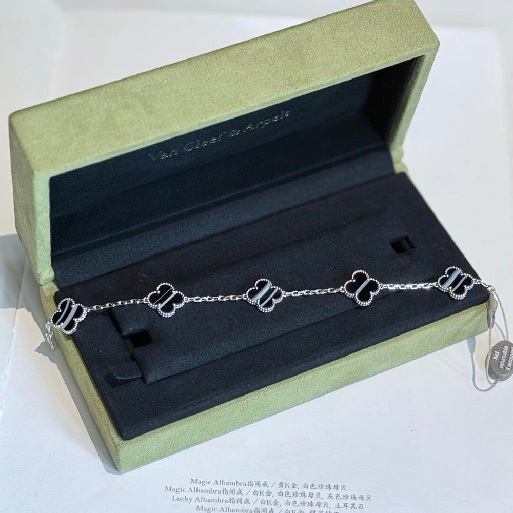 [Max Jewelry ]CLOVER 5 MOTIF VEINED ONYX BRACELET SILVER