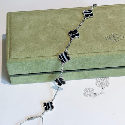 [Max Jewelry ]CLOVER 5 MOTIF VEINED ONYX BRACELET SILVER