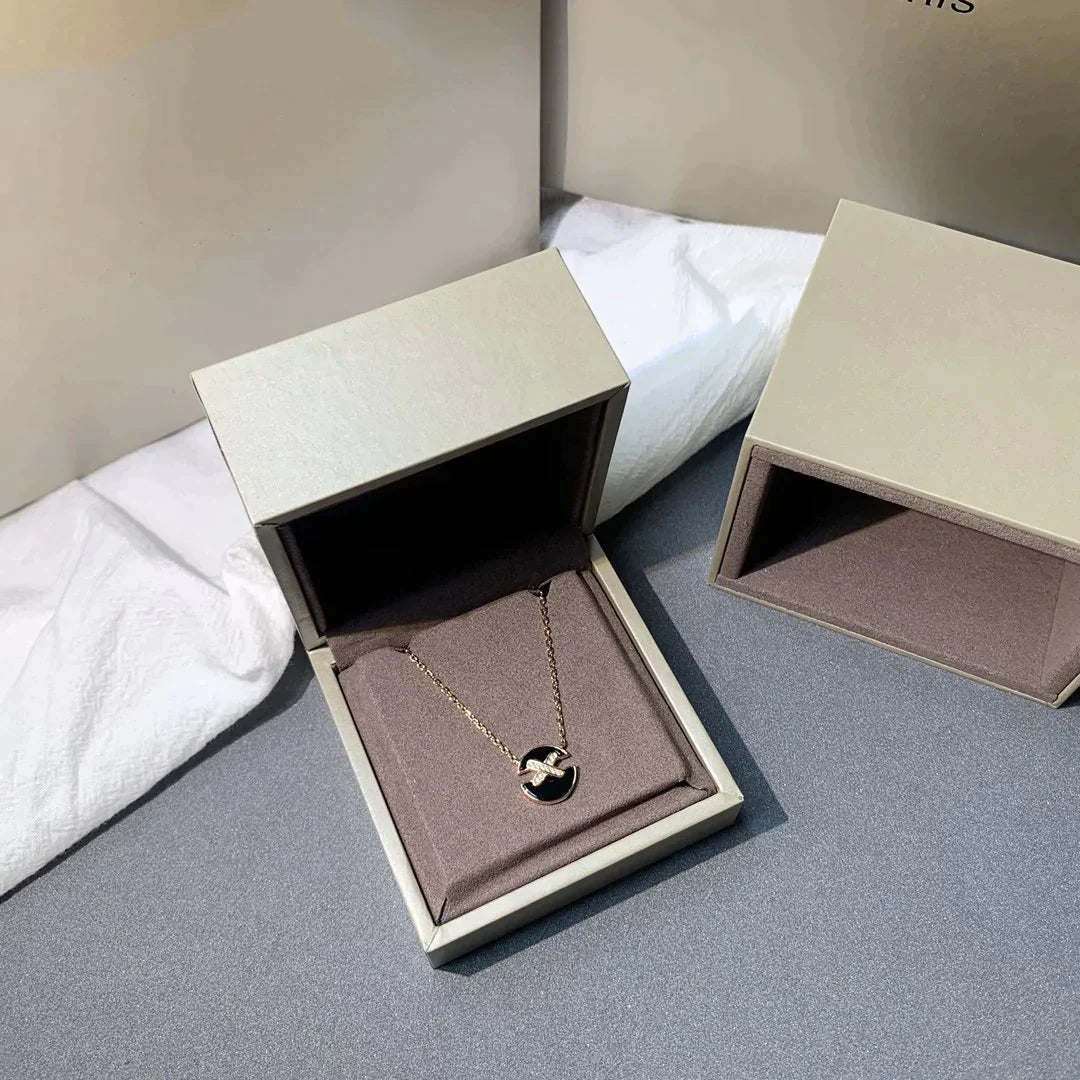 [Max Jewelry ]JEUX DE ROSE GOLD DIAMOND NECKLACE