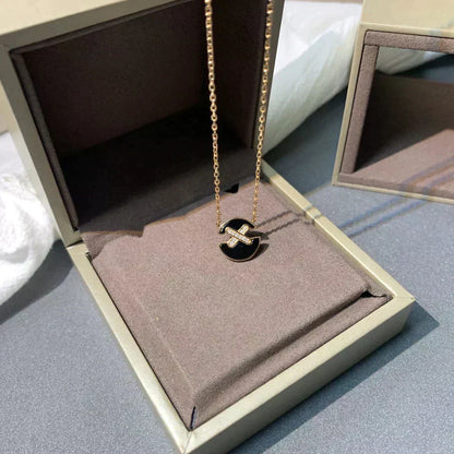 [Max Jewelry ]JEUX DE ROSE GOLD DIAMOND NECKLACE