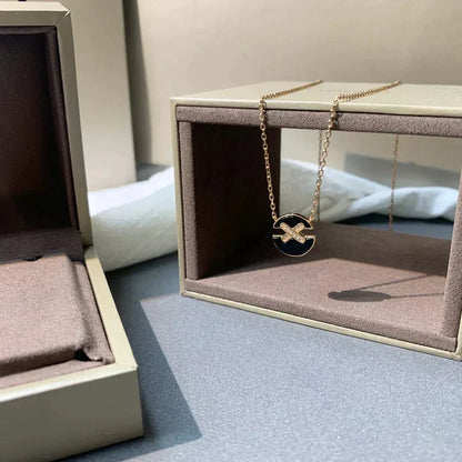 [Max Jewelry ]JEUX DE ROSE GOLD DIAMOND NECKLACE