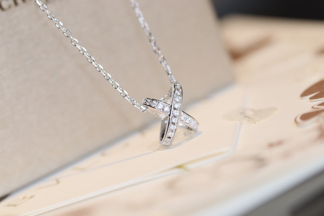 [Max Jewelry ]JEUX DE DIAMOND NECKLACE