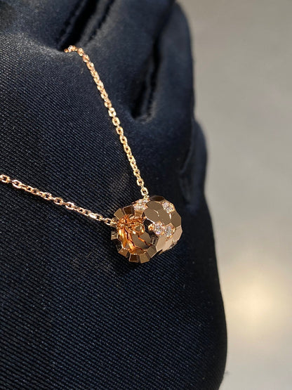 [Max Jewelry ]BEE LOVE DIAMOND NECKLACE