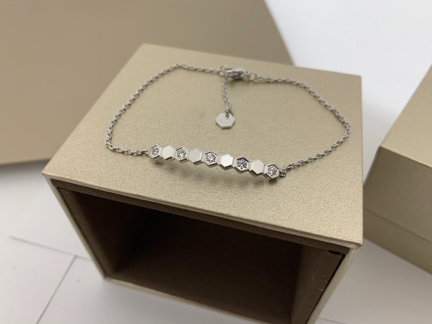 [Max Jewelry ]BEE LOVE BRACELET DIAMOND
