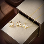 [Plus&Max]JEUX DE WHITE MOP GOLD DIAMOND EARRINGS