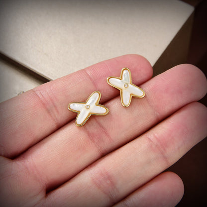 [Max Jewelry ]JEUX DE WHITE MOP GOLD DIAMOND EARRINGS