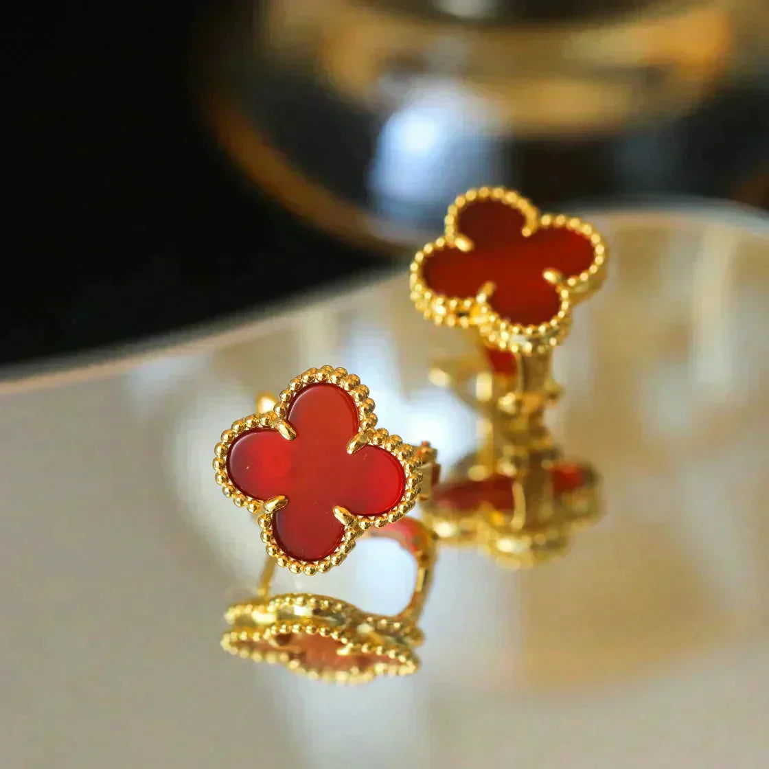 [Max Jewelry ]CLOVER MEDIUM 1 MOTIFS CARNELIAN  EARRINGS