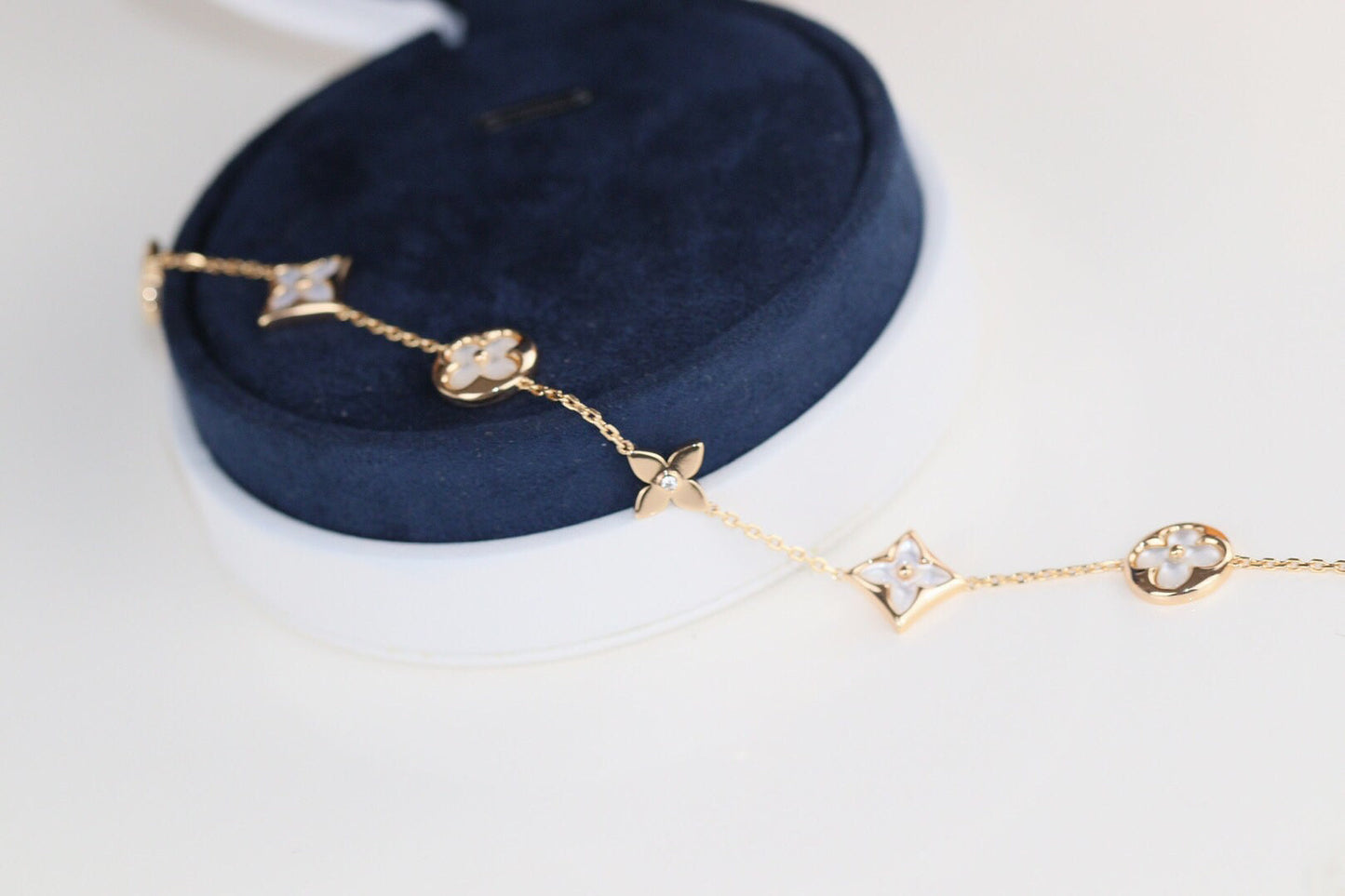 [Max Jewelry ]LEAF CLOVER BRACELET