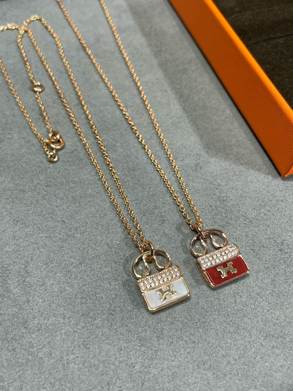 [Plus&Max]H CIRCE MOISSANITE PENDANT NECKLACE GOLD