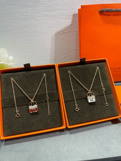 [Max Jewelry ]H CIRCE MOISSANITE PENDANT NECKLACE GOLD