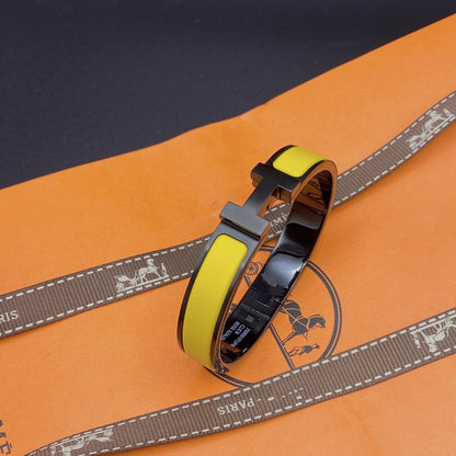 [Max Jewelry ]CLIC HM SO BLACK YELLOW BRACELET