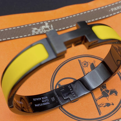[Max Jewelry ]CLIC HM SO BLACK YELLOW BRACELET