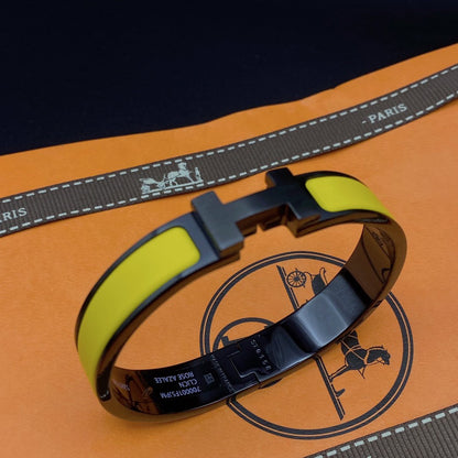 [Max Jewelry ]CLIC HM SO BLACK YELLOW BRACELET