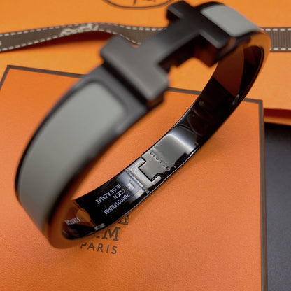 [Max Jewelry ]CLIC HM SO BLACK GREY BRACELET