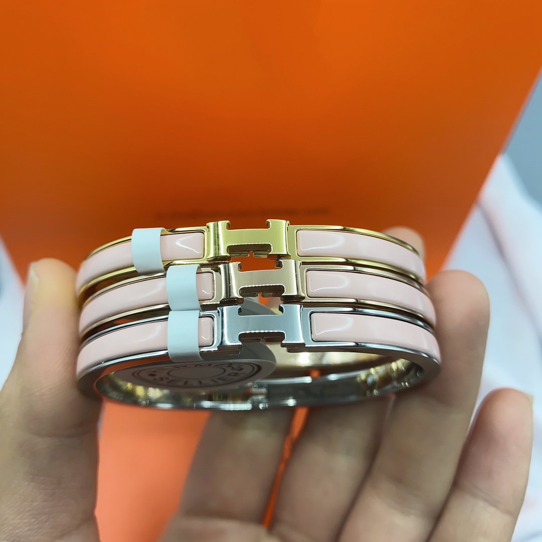 [Max Jewelry ]CLASSIC HM CLIC  PINK 8MM ENAMEL BRACELET