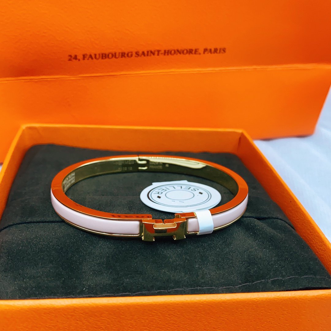 [Max Jewelry ]CLASSIC HM CLIC  PINK 8MM ENAMEL BRACELET
