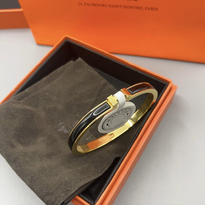 [Max Jewelry ]CLASSIC HM CLIC BLACK 8MM ENAMEL BRACELET