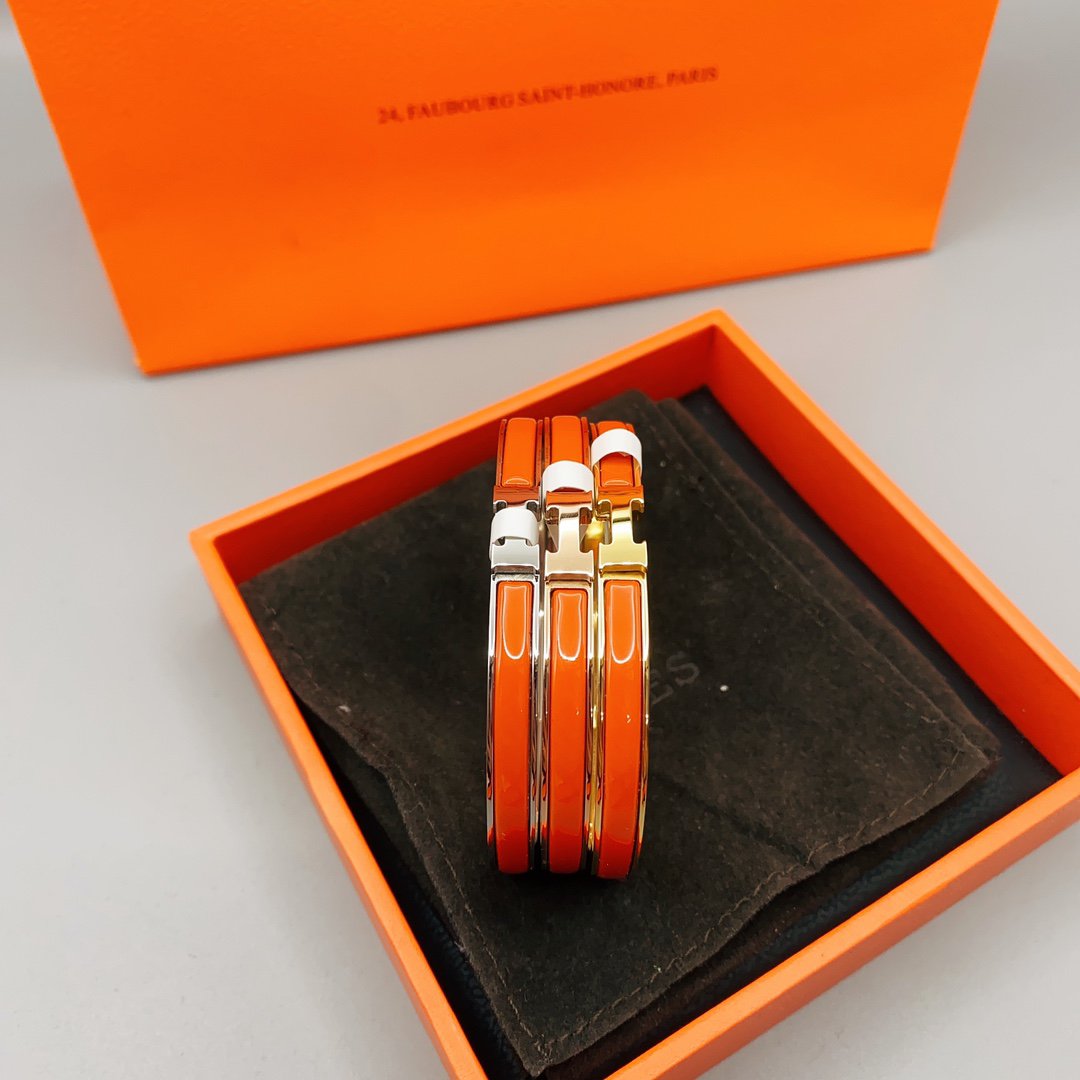 [Max Jewelry ]CLASSIC HM CLIC RED 8MM ENAMEL BRACELET