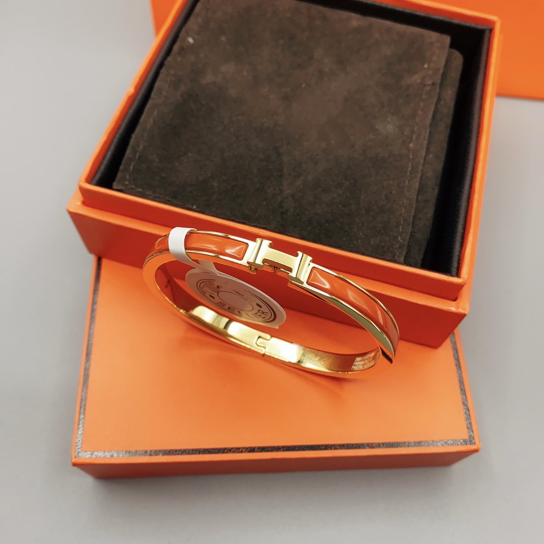 [Max Jewelry ]CLASSIC HM CLIC RED 8MM ENAMEL BRACELET