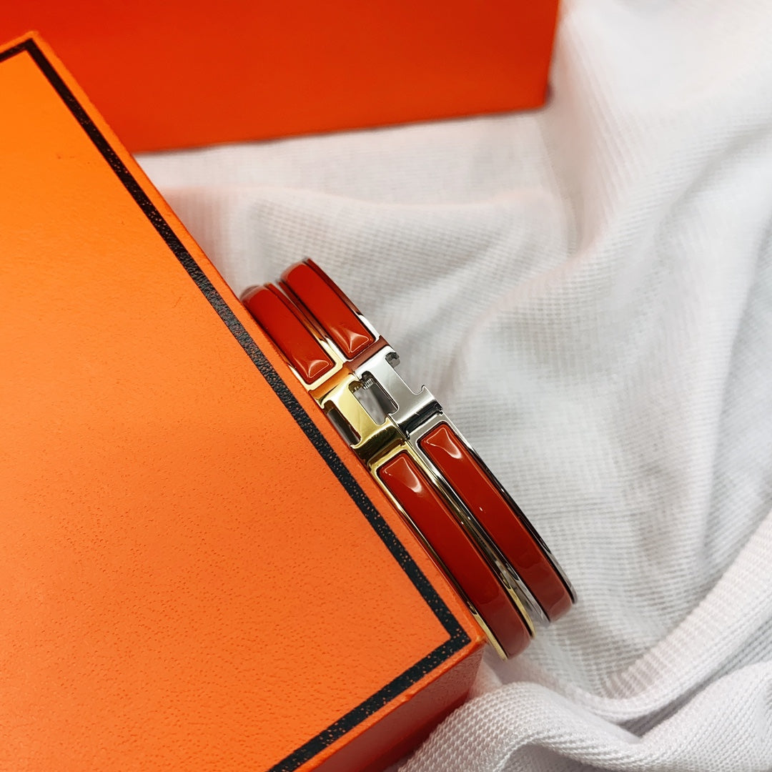 [Max Jewelry ]CLASSIC HM CLIC RED 8MM ENAMEL BRACELET