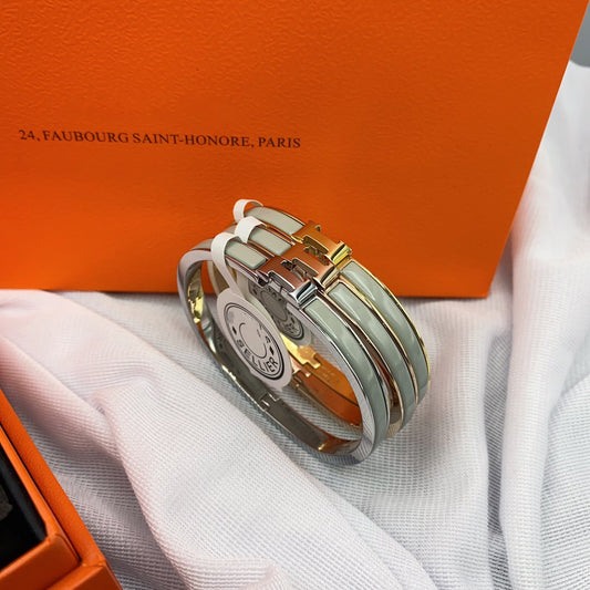 [Max Jewelry ]CLASSIC HM CLIC GREEN 8MM ENAMEL BRACELET