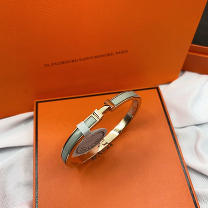 [Max Jewelry ]CLASSIC HM CLIC GREEN 8MM ENAMEL BRACELET