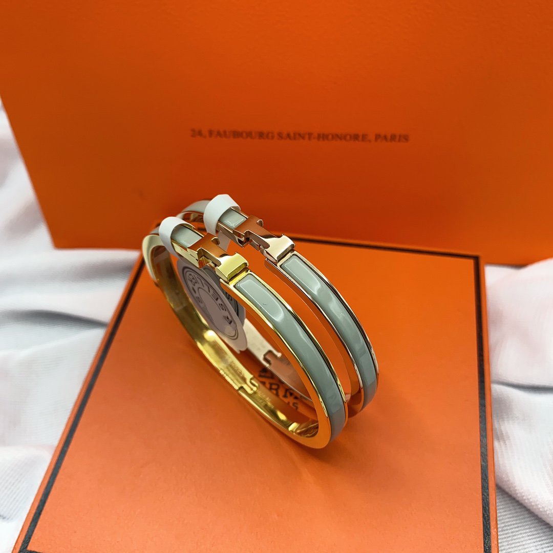 [Max Jewelry ]CLASSIC HM CLIC GREEN 8MM ENAMEL BRACELET