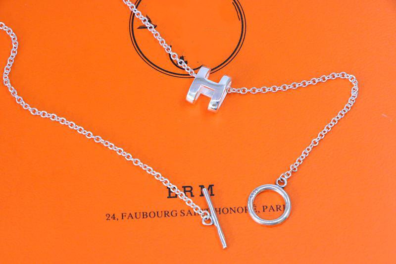 [Max Jewelry ]HM NECKLACE H LETTER OVAL SERIES