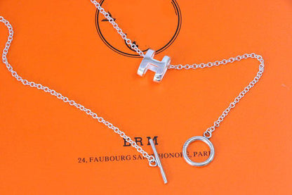 [Max Jewelry ]HM NECKLACE H LETTER OVAL SERIES