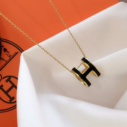[Max Jewelry ]HM CLIC BLACK ENAMEL GOLD NECKLACE